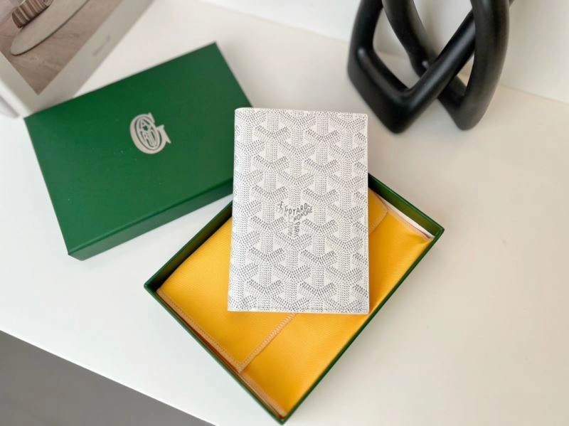 Valentino Passport Holders Unisex 270506