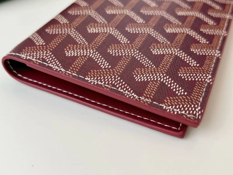 Valentino Passport Holders ModernLook 270502