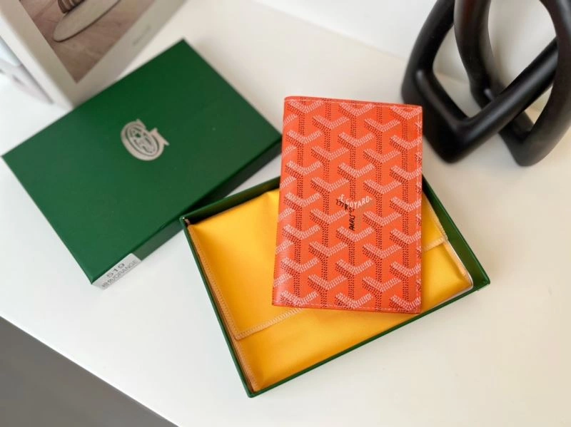 Valentino Passport Holders Neat 270395