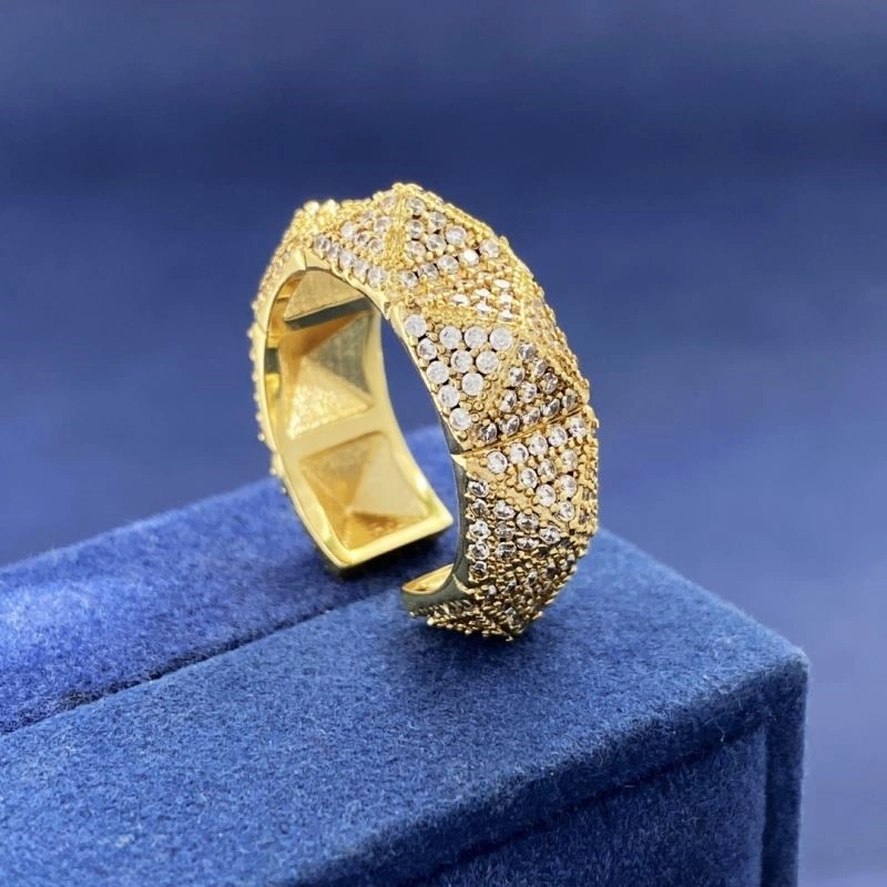 Valentino Rings Trendsetting 210313