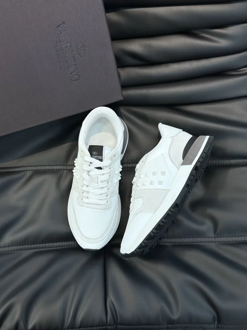 Affordable Valentino Rockrunner Shoes 35799
