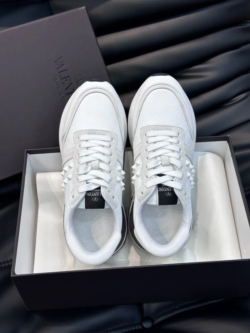 Affordable Valentino Rockrunner Shoes 35799