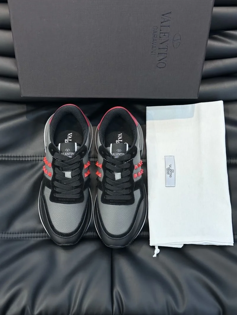 Affordable Valentino Rockrunner Shoes 35796