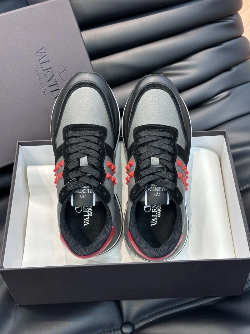 Affordable Valentino Rockrunner Shoes 35796