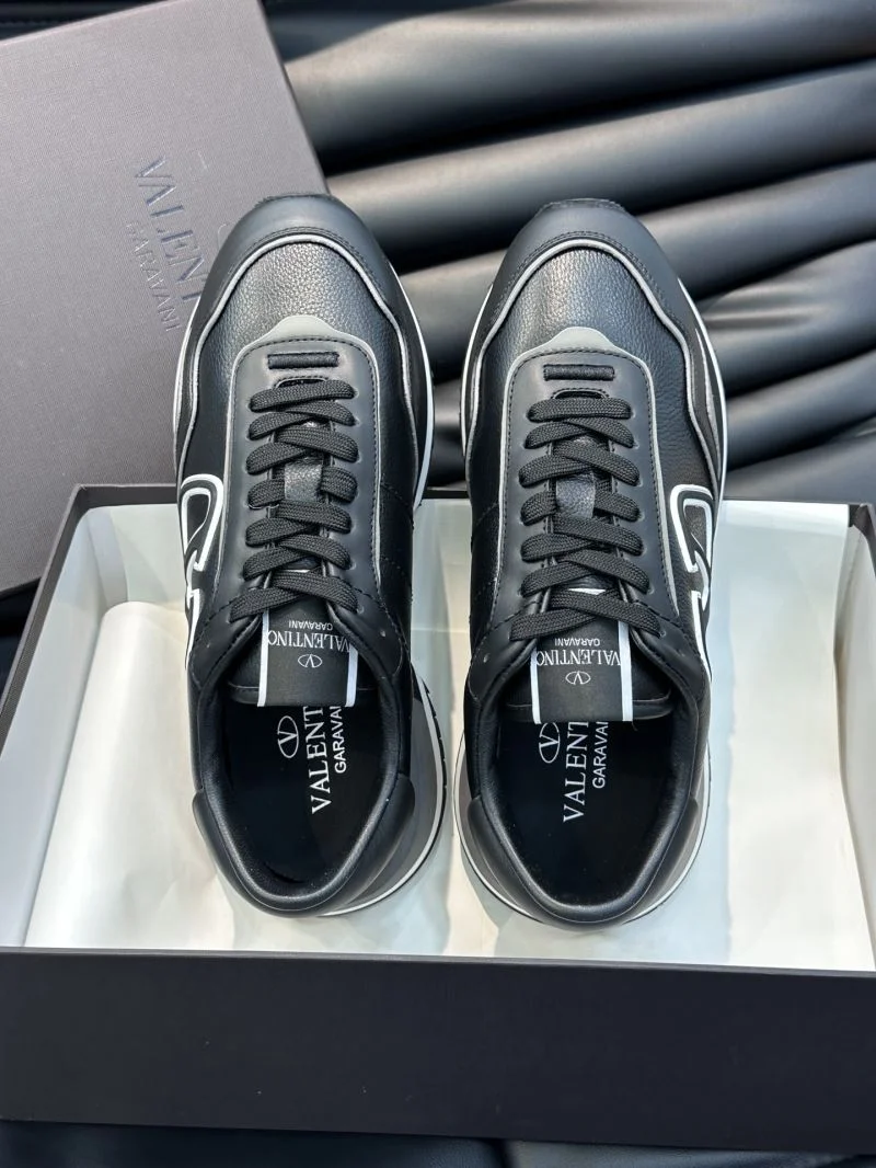 Valentino Rockrunner Shoes Trendy 35794
