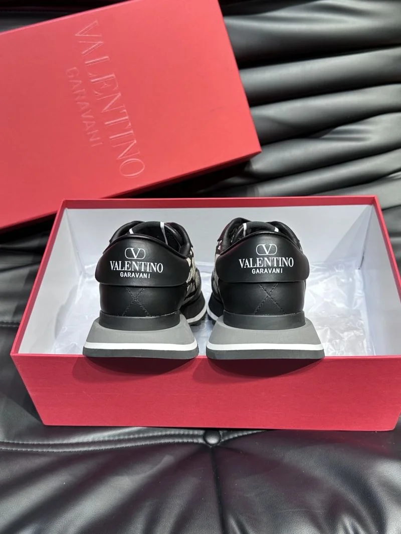 Valentino Rockrunner Shoes SmoothTexture 35789