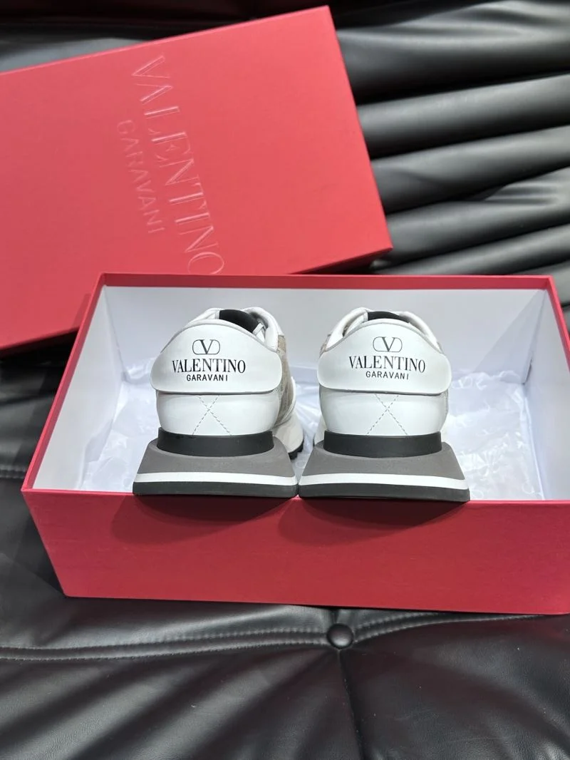 Valentino Rockrunner Shoes Youthful 35783