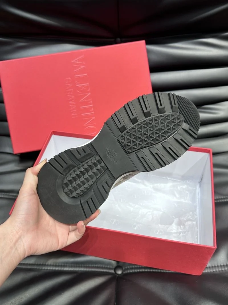Valentino Rockrunner Shoes Youthful 35783