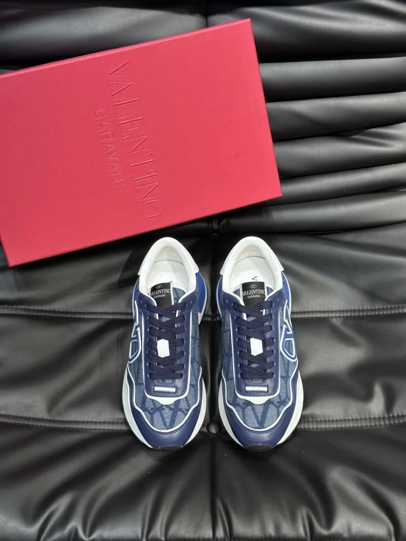 Packable Valentino Rockrunner Shoes 35782