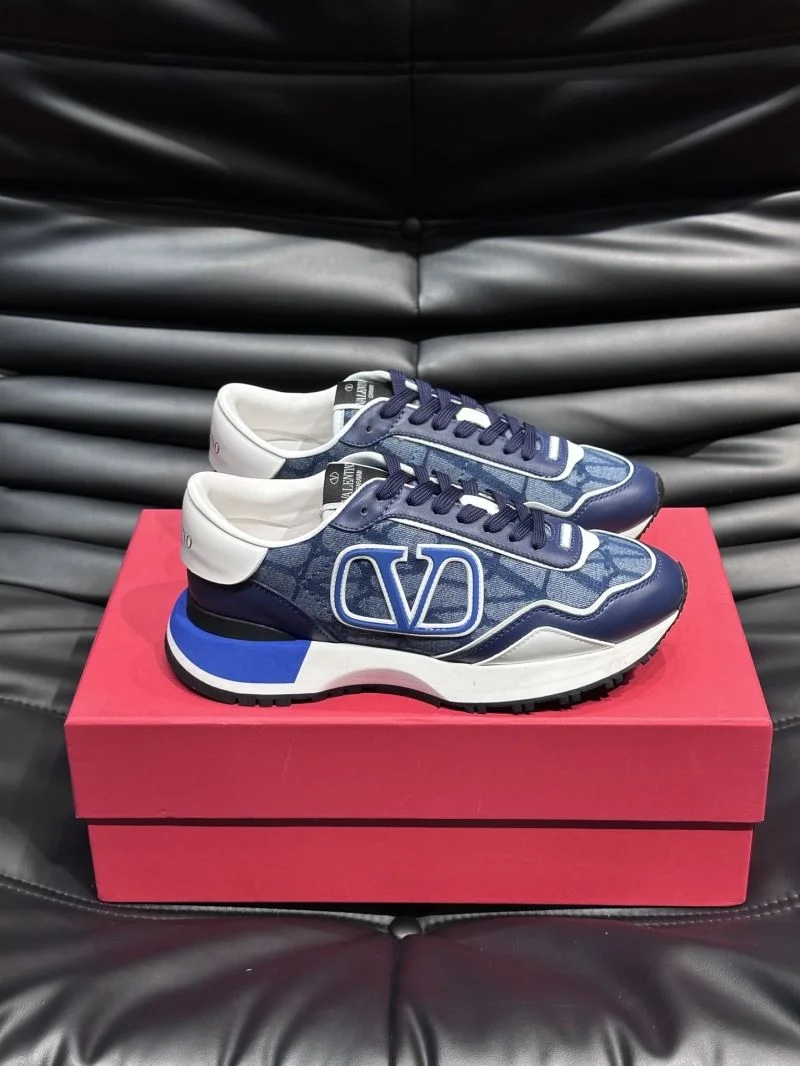 Packable Valentino Rockrunner Shoes 35782