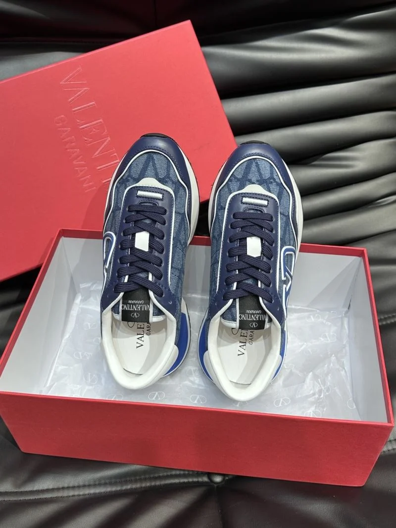 Packable Valentino Rockrunner Shoes 35782