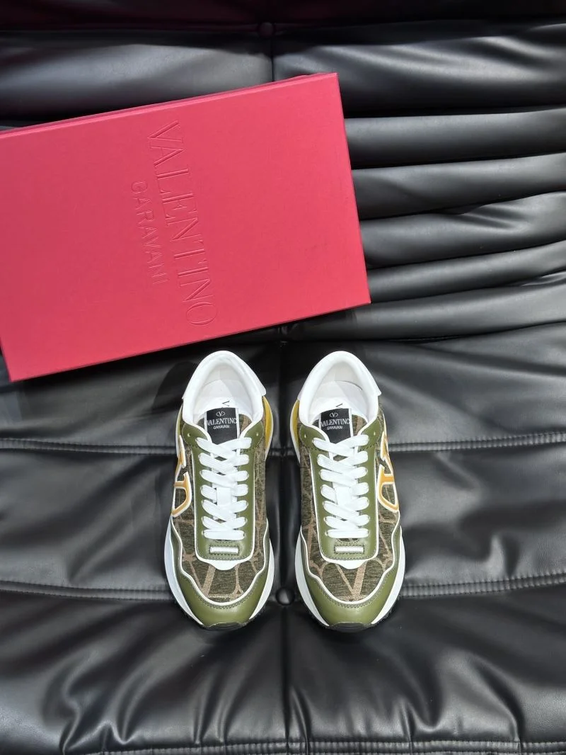 Valentino Rockrunner Shoes ModernLook 35779