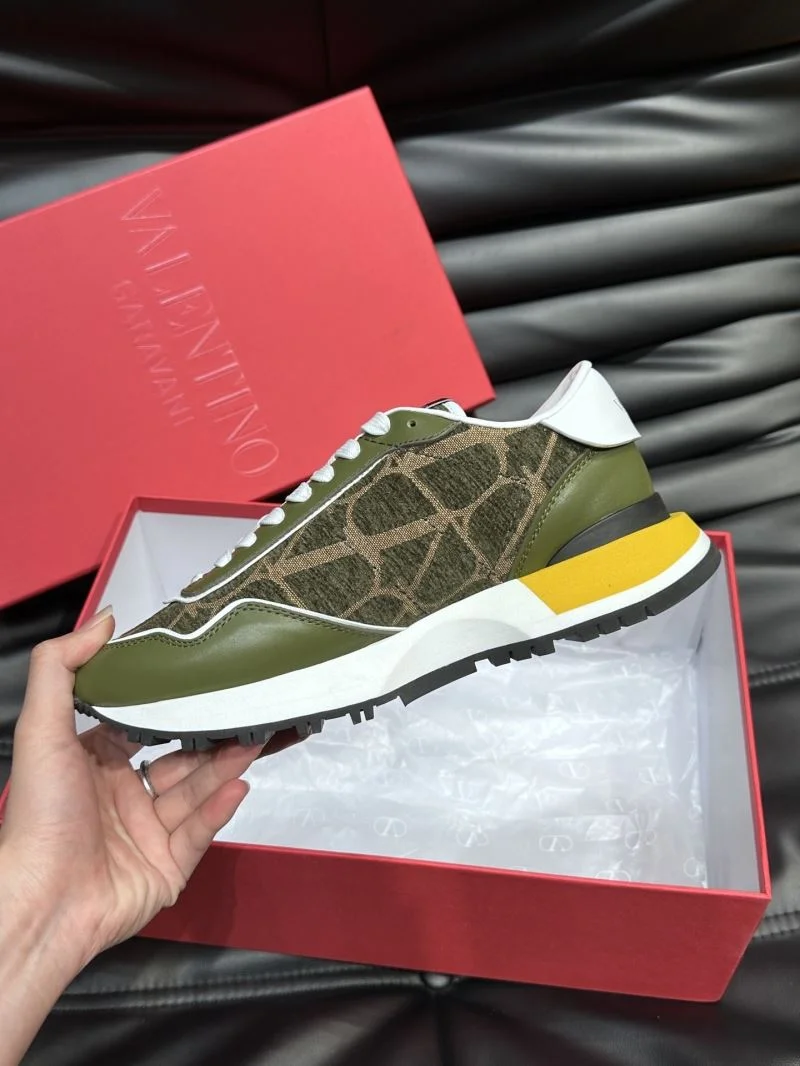 Valentino Rockrunner Shoes ModernLook 35779