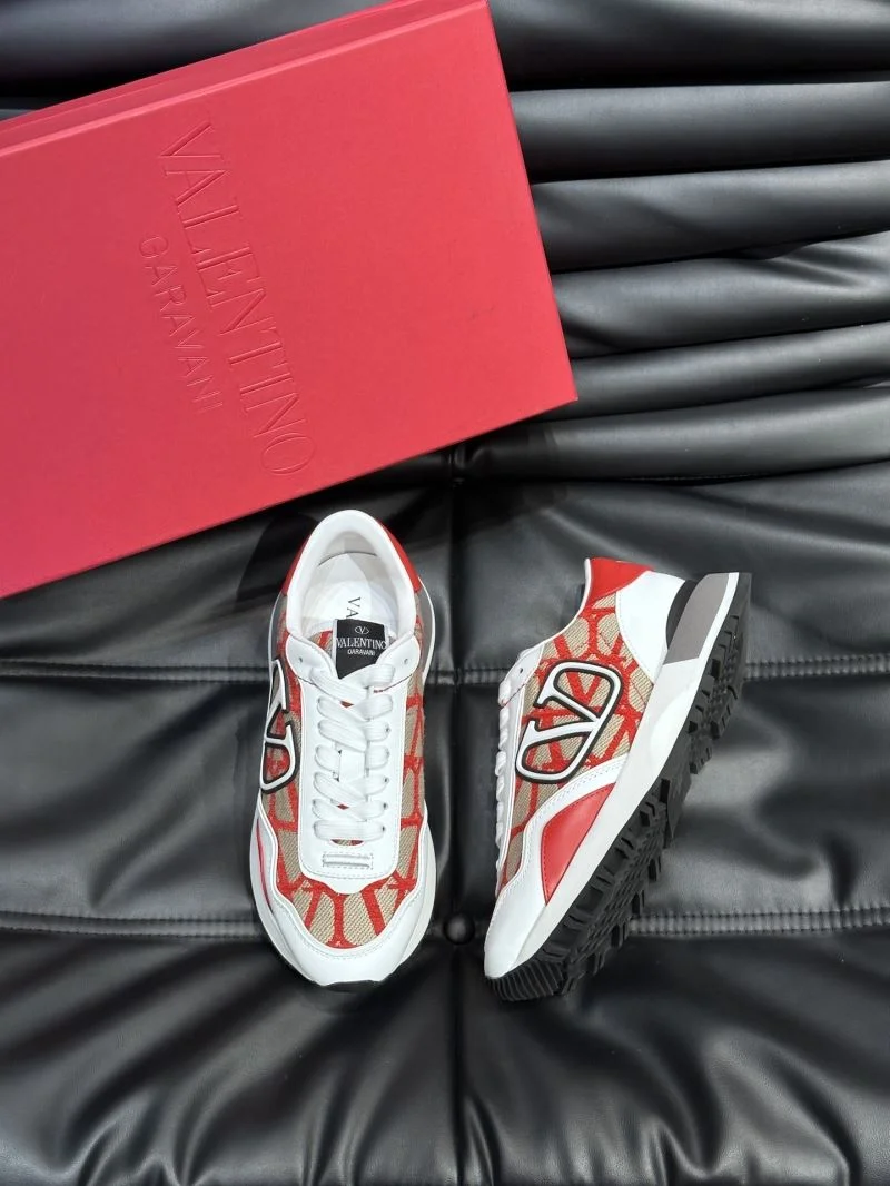Valentino Rockrunner Shoes Lightweight 35784