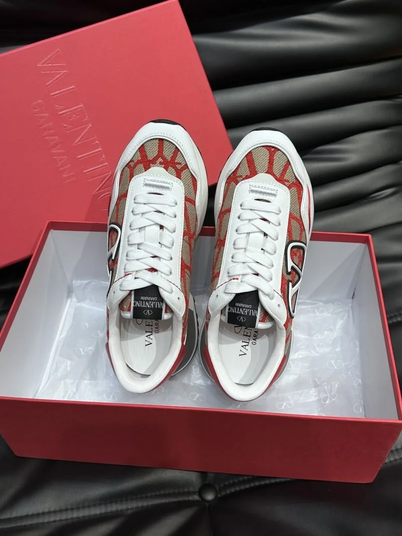 Valentino Rockrunner Shoes Lightweight 35784