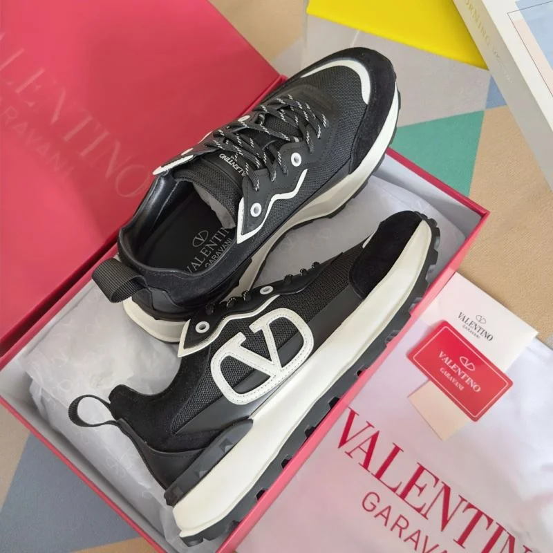Valentino Rockrunner Shoes HighPerformance 36386