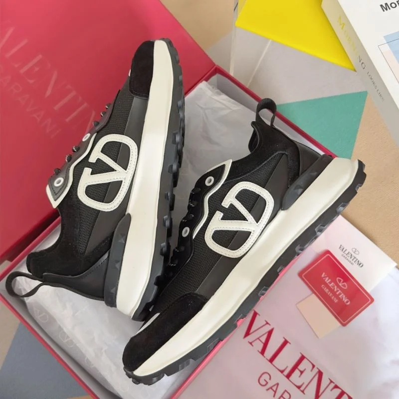 Valentino Rockrunner Shoes HighPerformance 36386