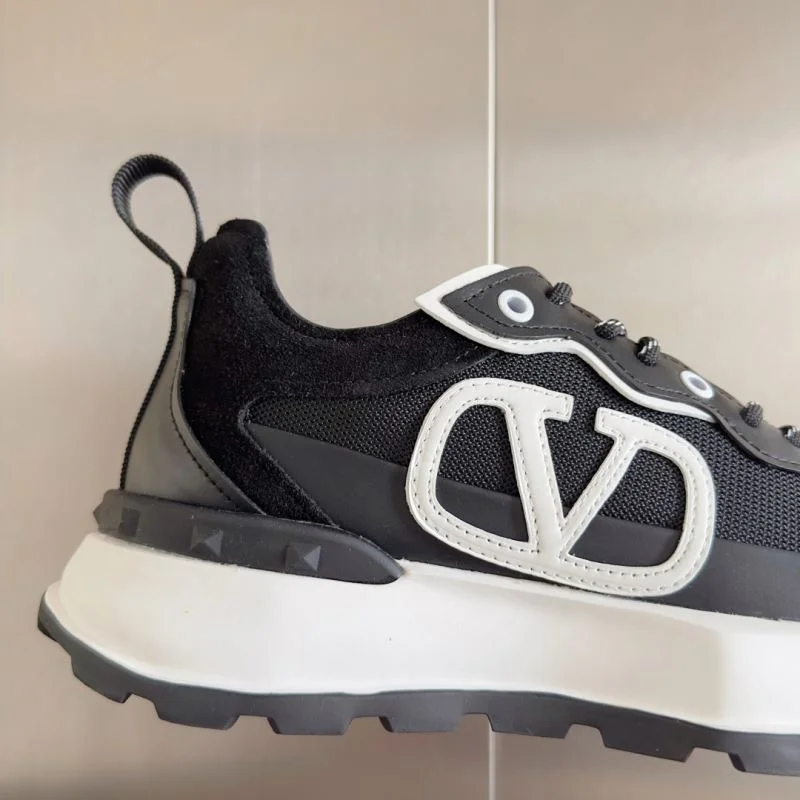 Valentino Rockrunner Shoes HighPerformance 36386
