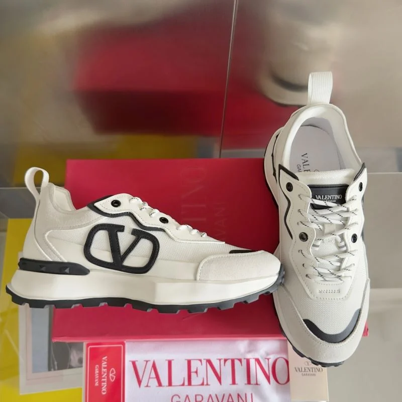SoftTouch Valentino Rockrunner Shoes 36385