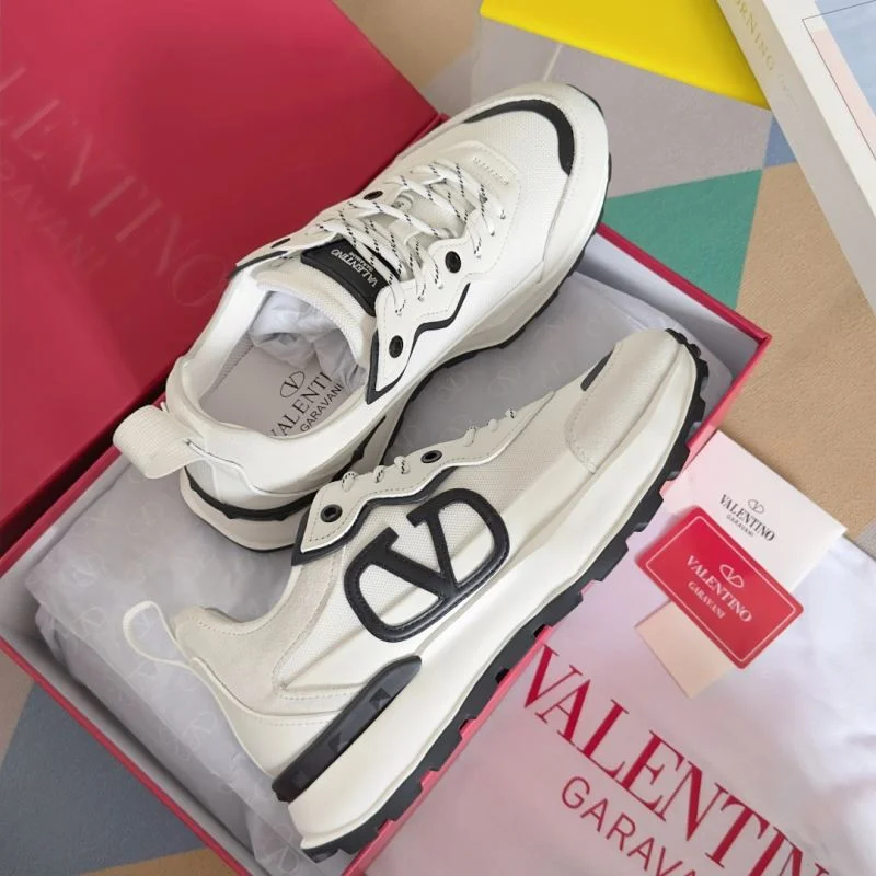 SoftTouch Valentino Rockrunner Shoes 36385