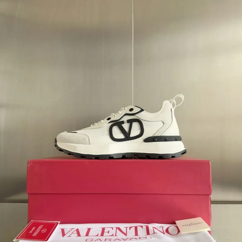 SoftTouch Valentino Rockrunner Shoes 36385