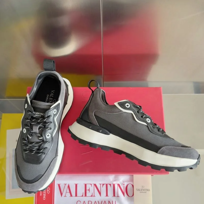 Comfortable Valentino Rockrunner Shoes 36384