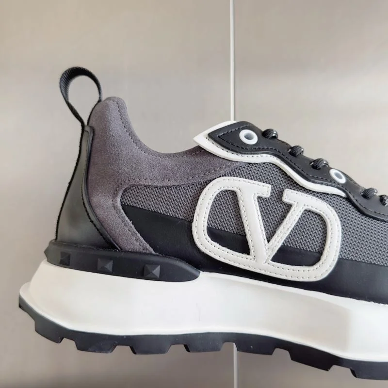 Comfortable Valentino Rockrunner Shoes 36384