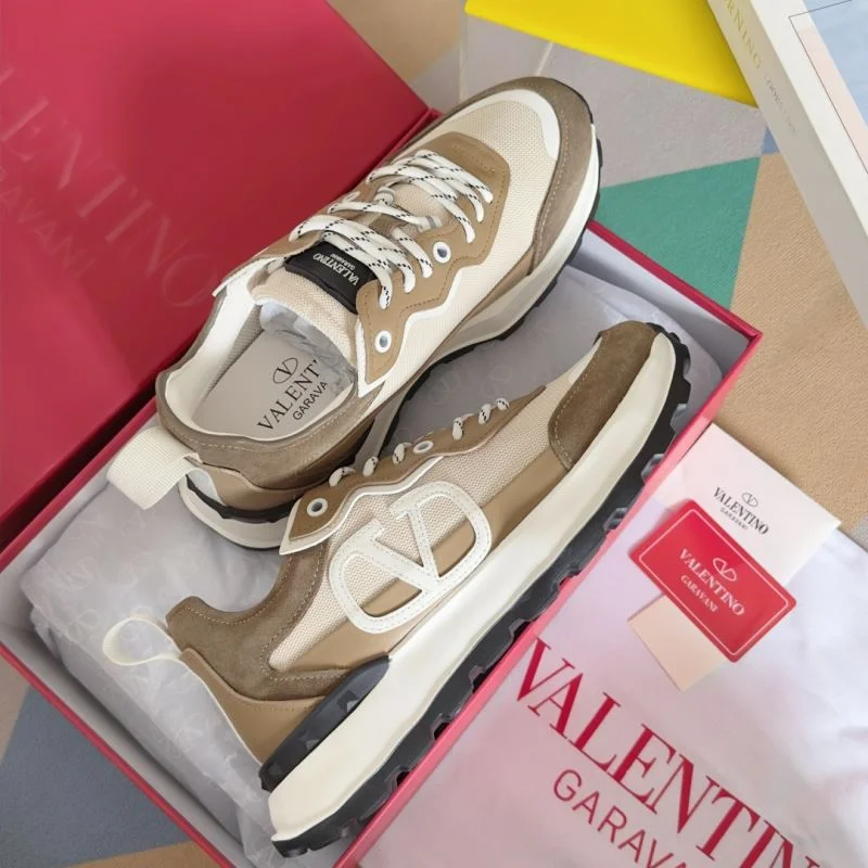 Valentino Rockrunner Shoes Functional 36375