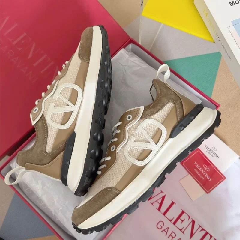 Valentino Rockrunner Shoes Functional 36375