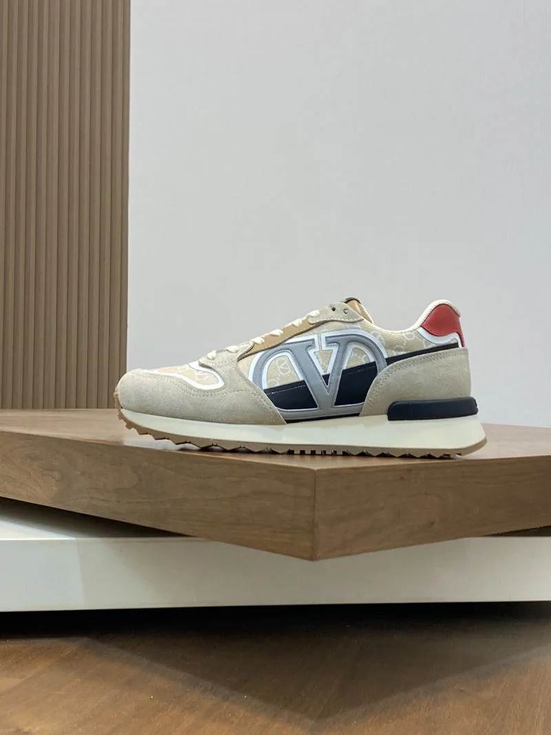 Sophisticated Valentino Rockrunner Shoes 36885