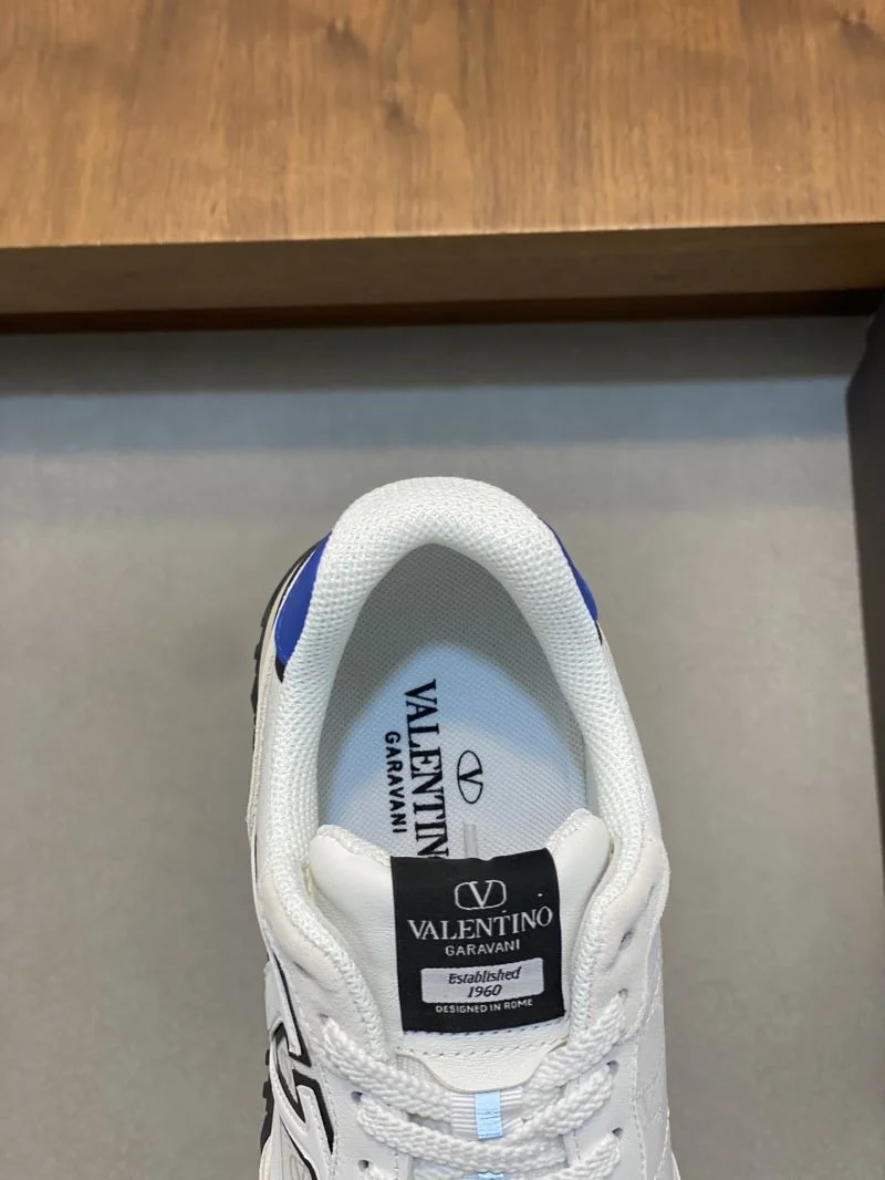EasyCare Valentino Rockrunner Shoes 36887