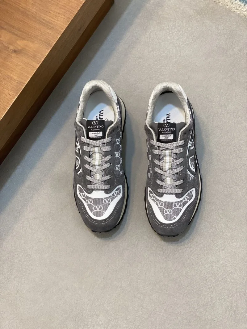 Packable Valentino Rockrunner Shoes 36884