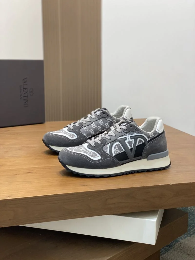 Packable Valentino Rockrunner Shoes 36884