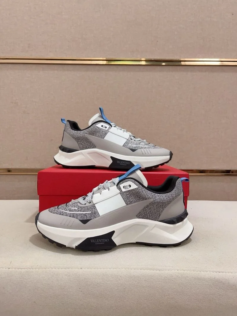 Valentino Rockrunner Shoes Compact 36881