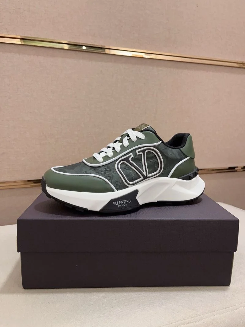 Contemporary Valentino Rockrunner Shoes 36863