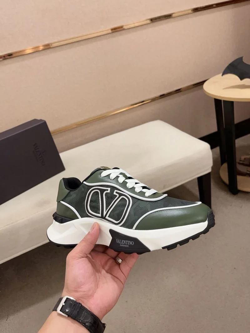 Contemporary Valentino Rockrunner Shoes 36863