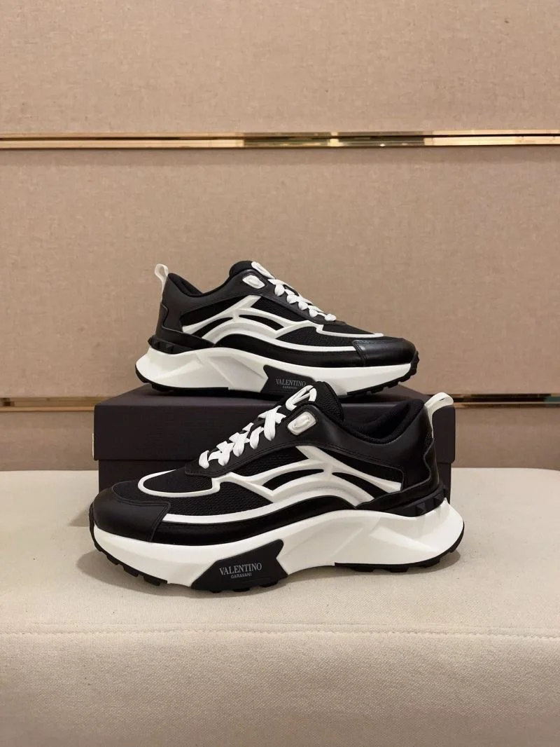 MultiPurpose Valentino Rockrunner Shoes 36858