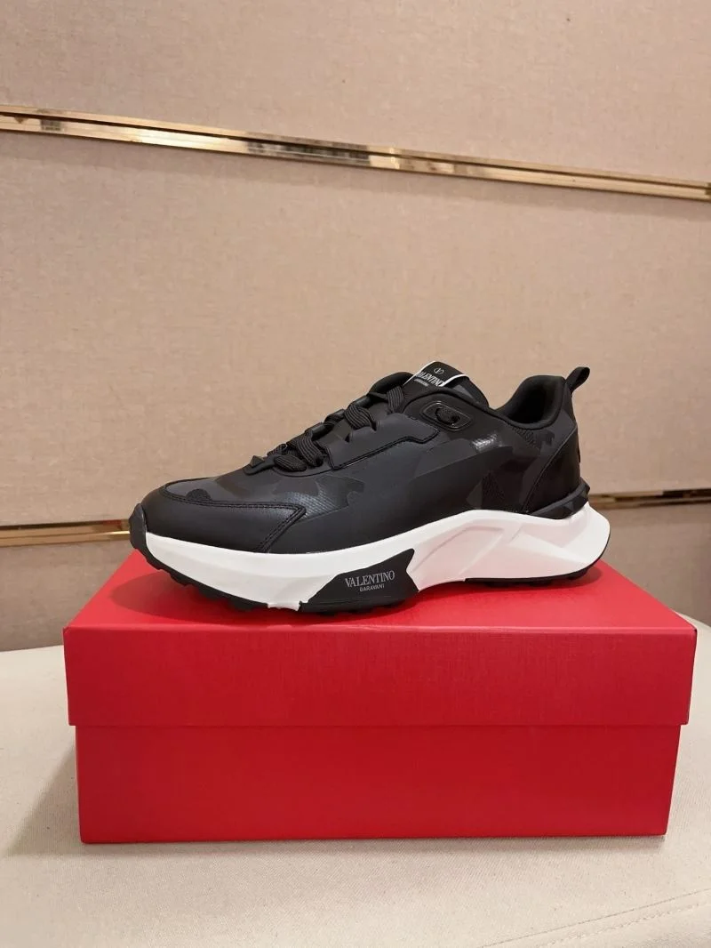 EasyMatch Valentino Rockrunner Shoes 36877