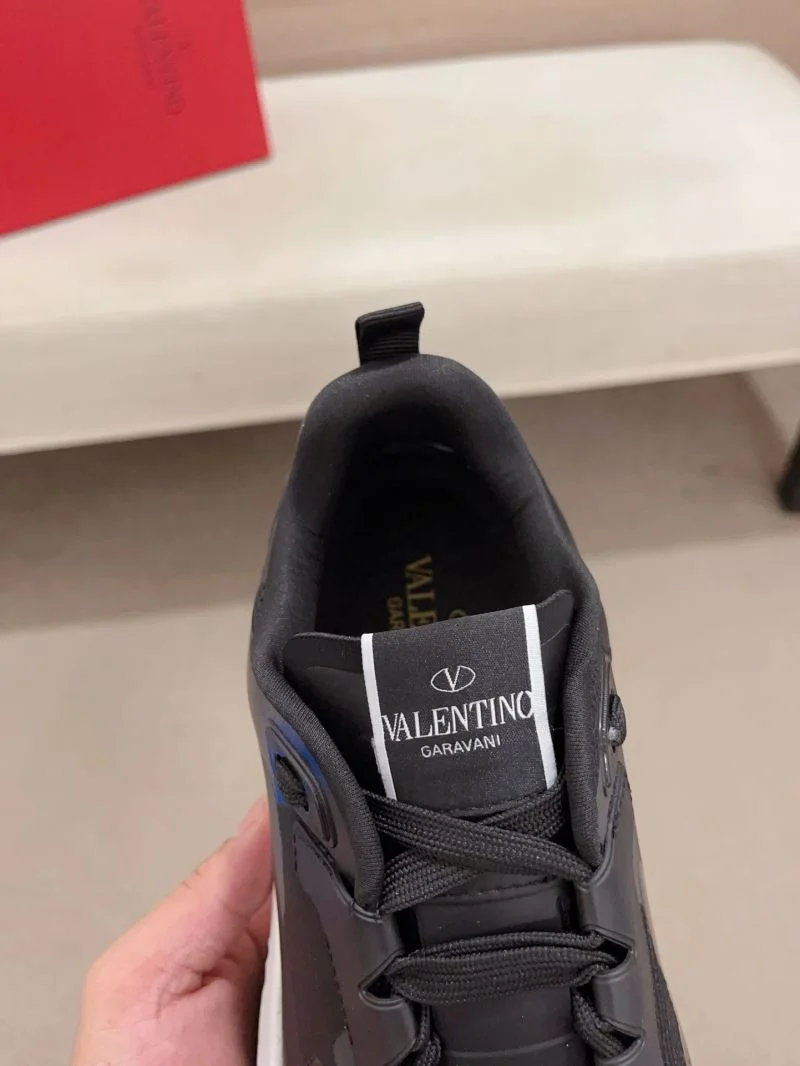 EasyMatch Valentino Rockrunner Shoes 36877