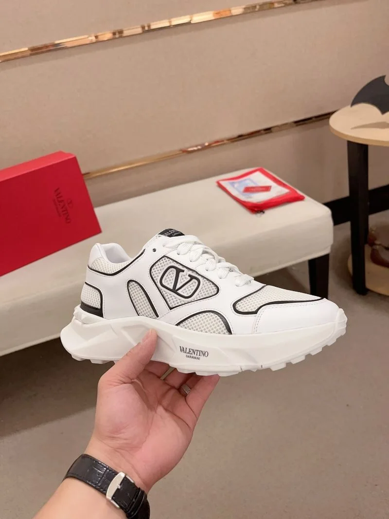 Reliable Valentino Rockrunner Shoes 36866