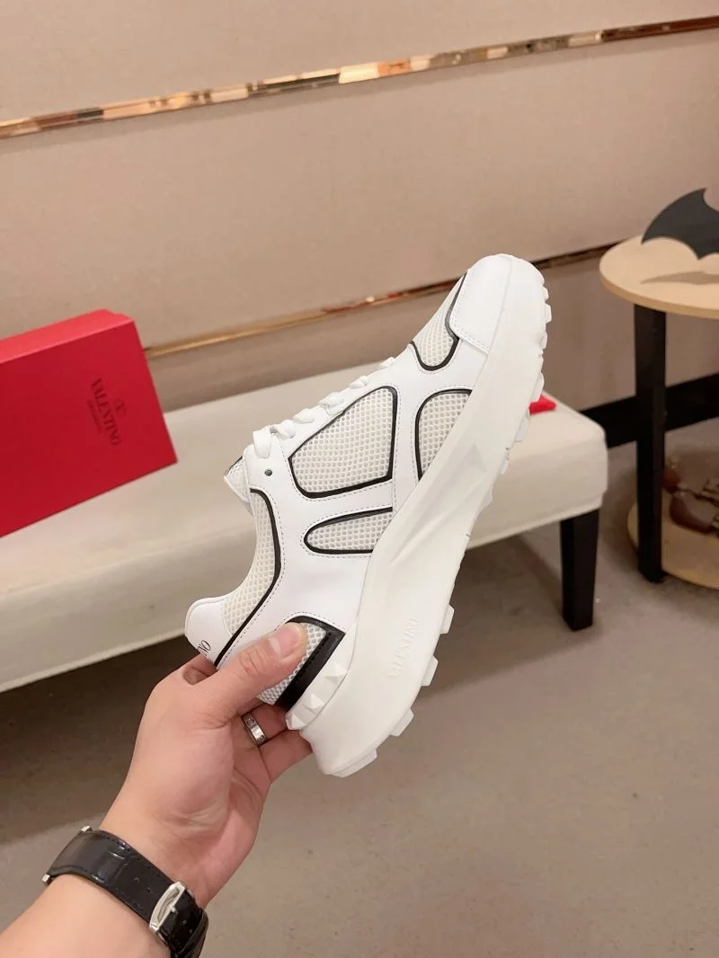 Reliable Valentino Rockrunner Shoes 36866