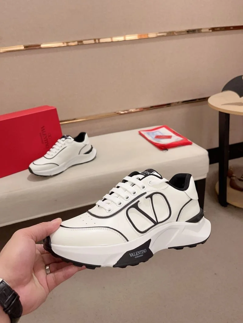 Soft Valentino Rockrunner Shoes 36862