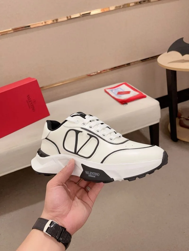 Soft Valentino Rockrunner Shoes 36862