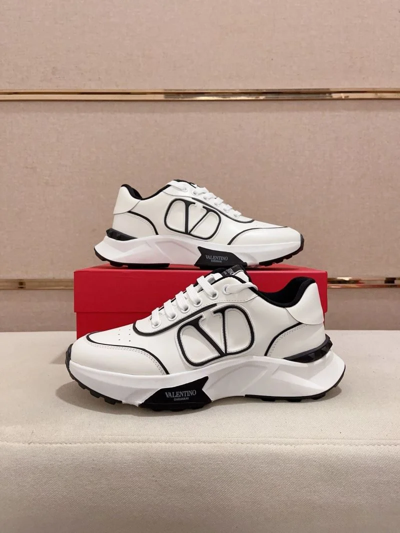 Soft Valentino Rockrunner Shoes 36862