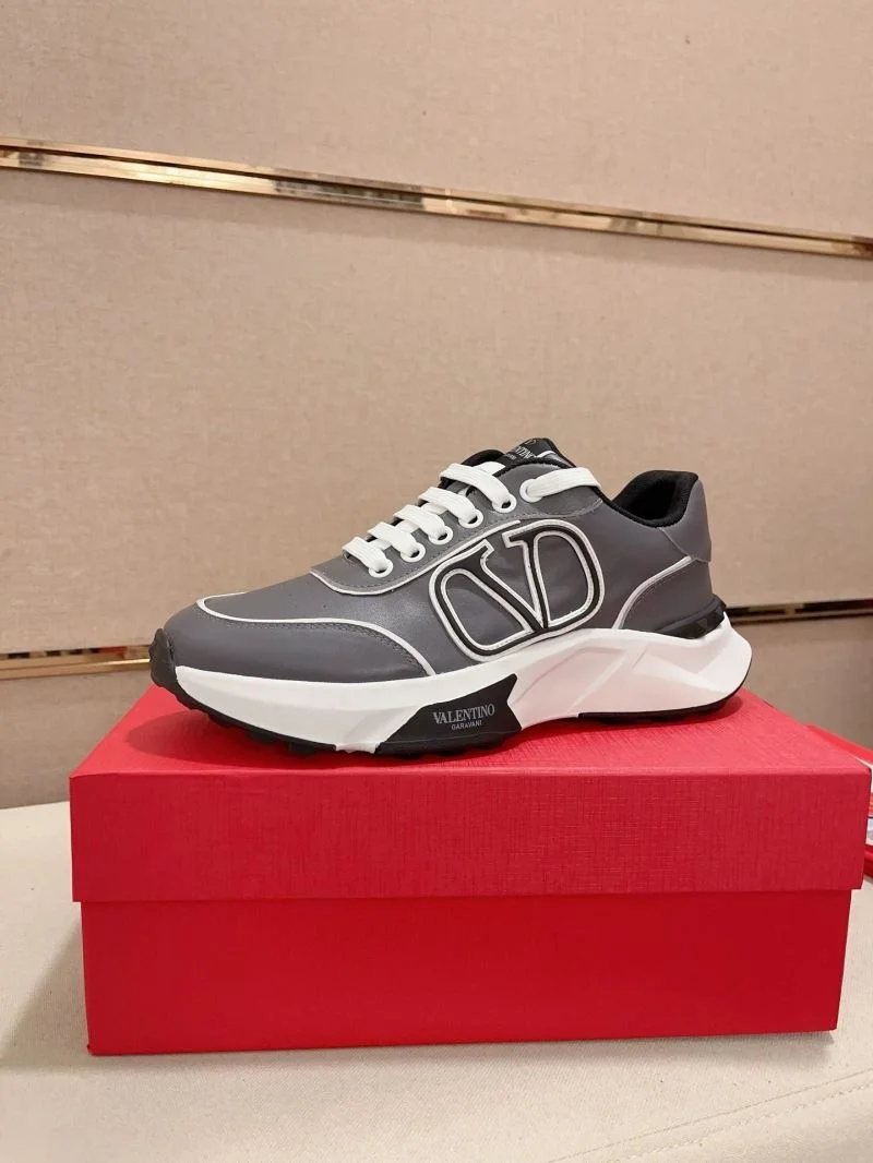 GoodFit Valentino Rockrunner Shoes 36870