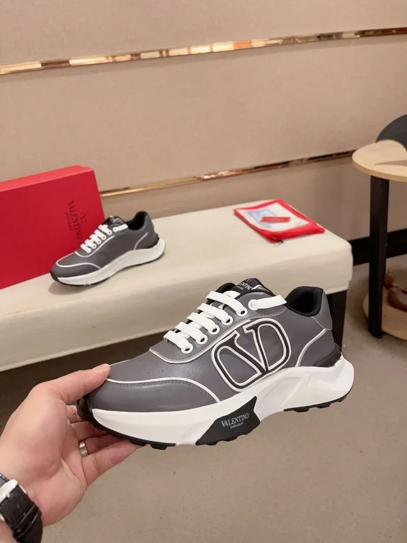 GoodFit Valentino Rockrunner Shoes 36870