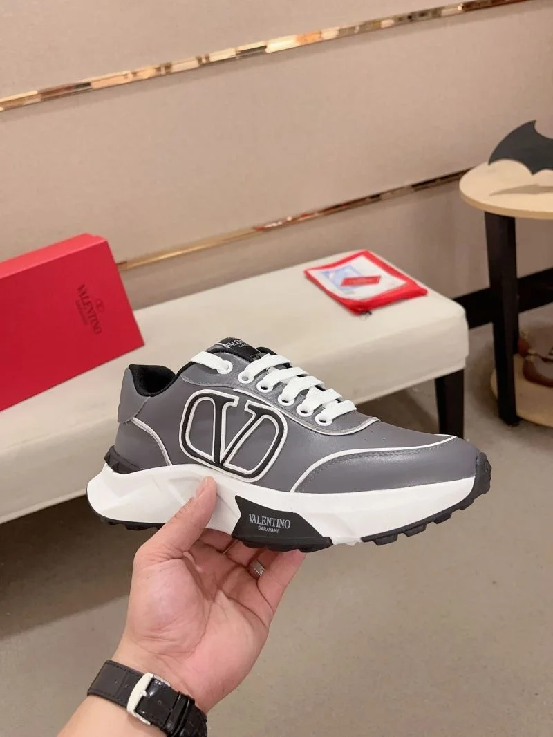 GoodFit Valentino Rockrunner Shoes 36870