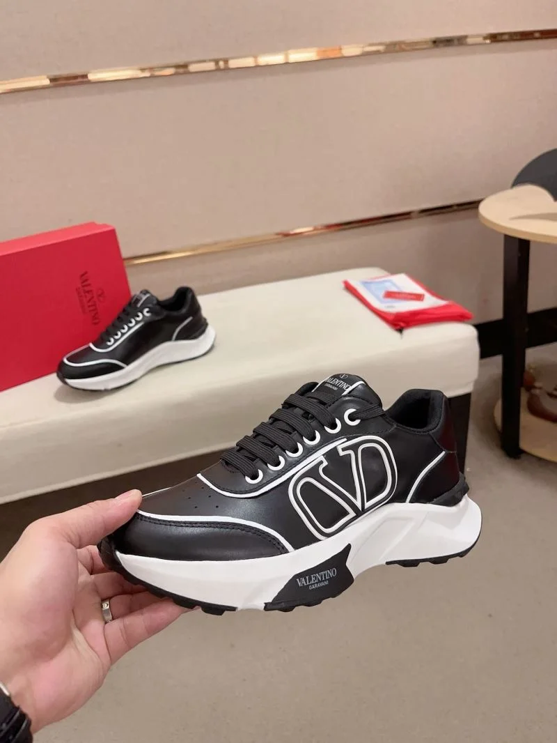 ZipUp Valentino Rockrunner Shoes 36864