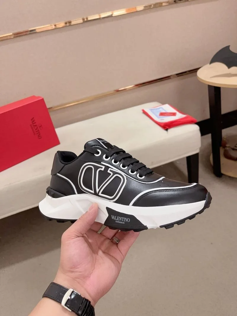 ZipUp Valentino Rockrunner Shoes 36864