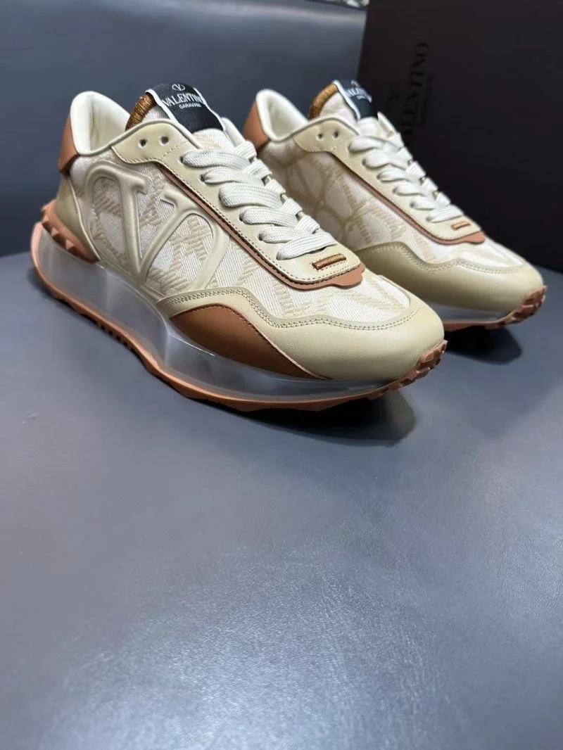 ModernLook Valentino Rockrunner Shoes 36869